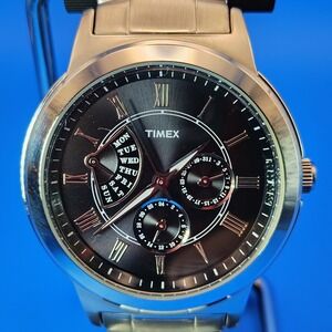 Vintage 2006 Timex Perpetual Calendar 42mm Mens Quartz Watch Size 5-6.5